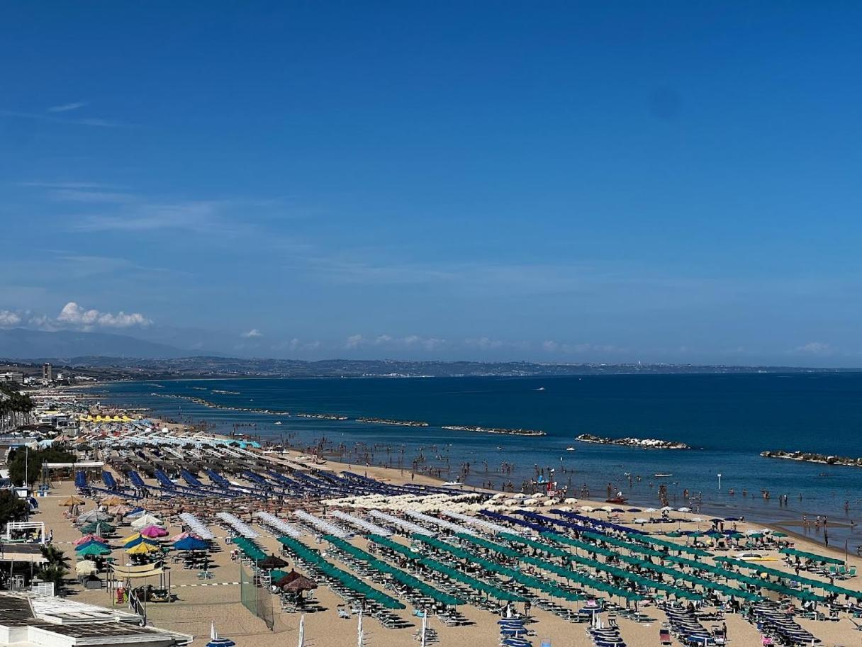 Lumia Hotel Termoli Eksteriør bilde